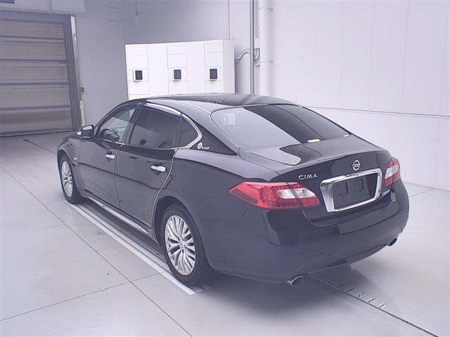 NISSAN CIMA