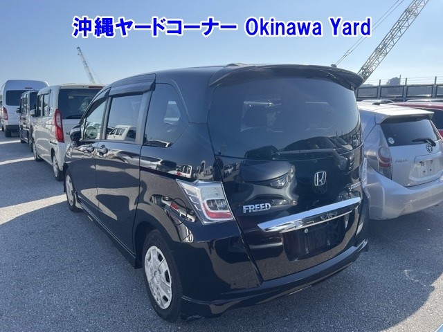 HONDA FREED HYBRID