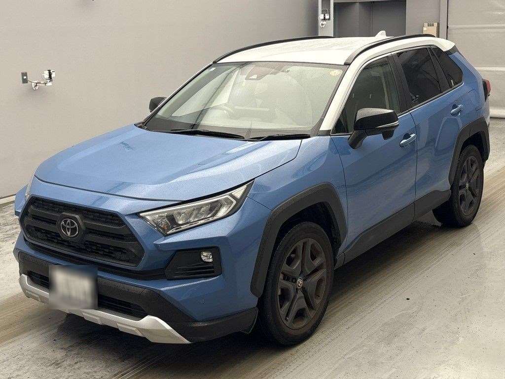 TOYOTA RAV4