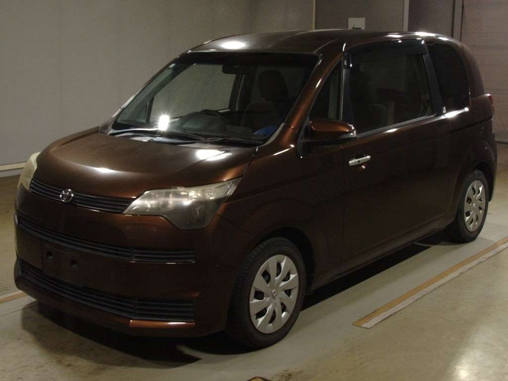 TOYOTA SPADE