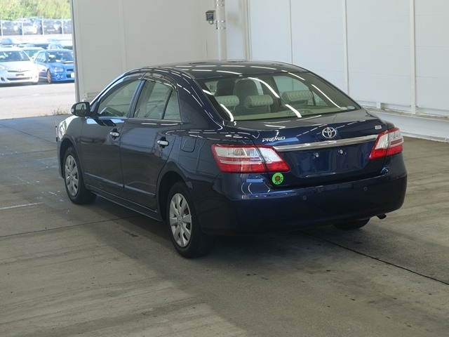 TOYOTA PREMIO