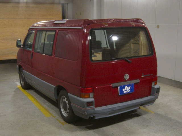 VOLKSWAGEN VANAGON
