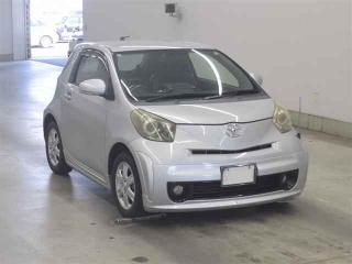 TOYOTA IQ