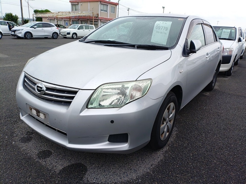 TOYOTA COROLLA AXIO