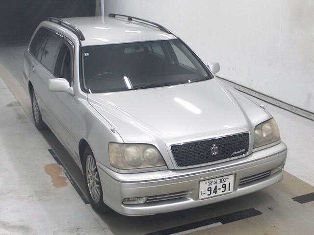 TOYOTA CROWN ESTATE