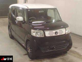HONDA N-BOX SLASH