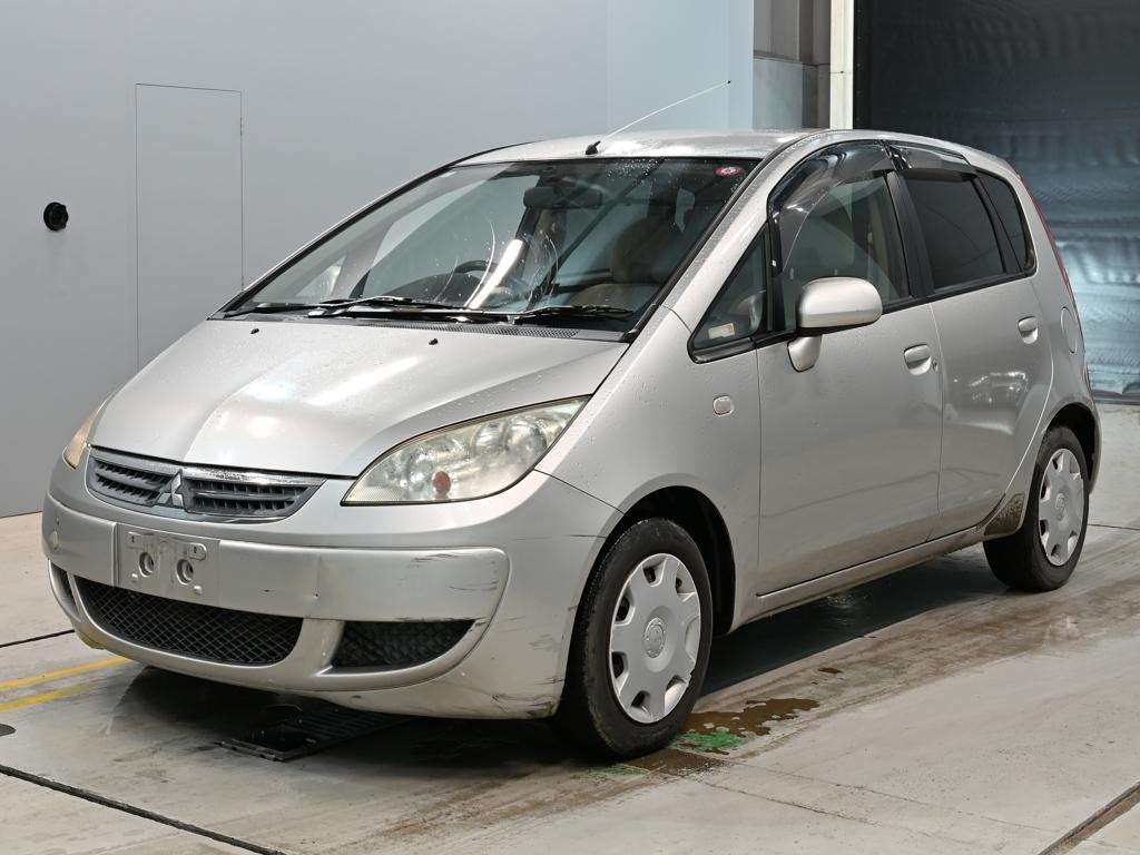 MITSUBISHI COLT
