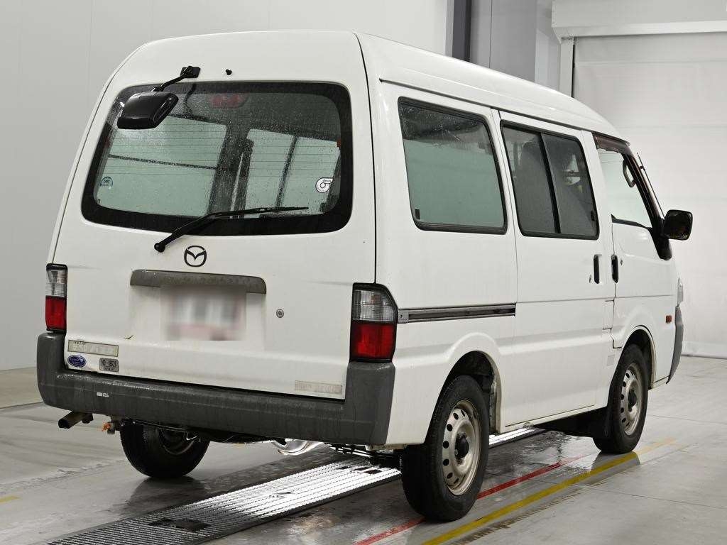 MAZDA BONGO VAN