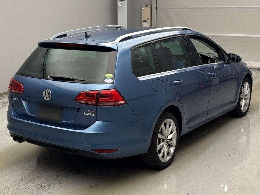 VOLKSWAGEN GOLF VARIANT