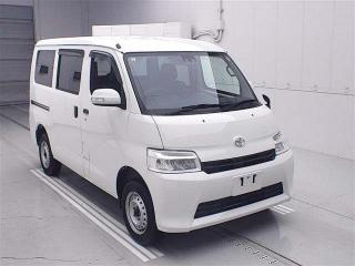 TOYOTA TOWN ACE