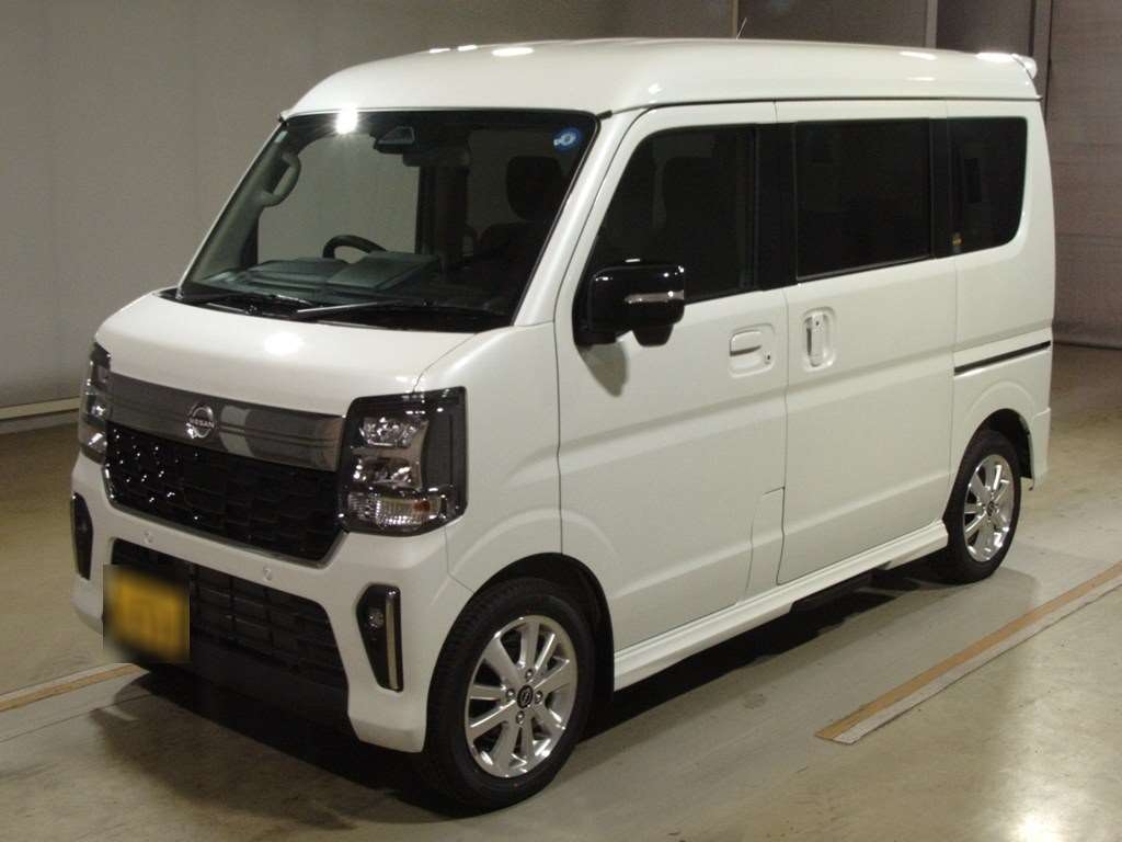 NISSAN CLIPPER RIO