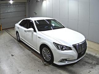 TOYOTA CROWN HYBRID