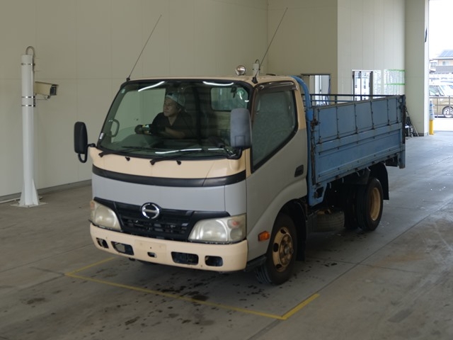 HINO DUTRO