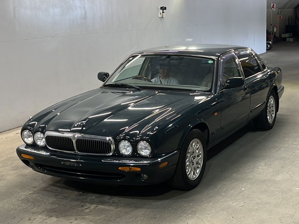 JAGUAR XJ6