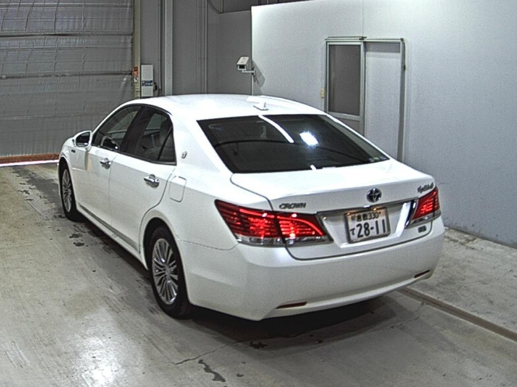 TOYOTA CROWN HYBRID