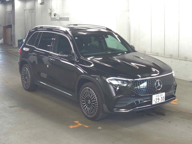 MERCEDES BENZ EQB