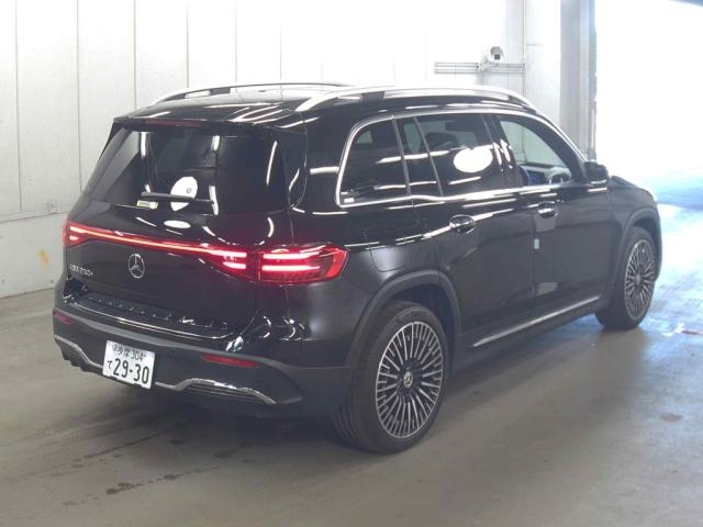 MERCEDES BENZ EQB