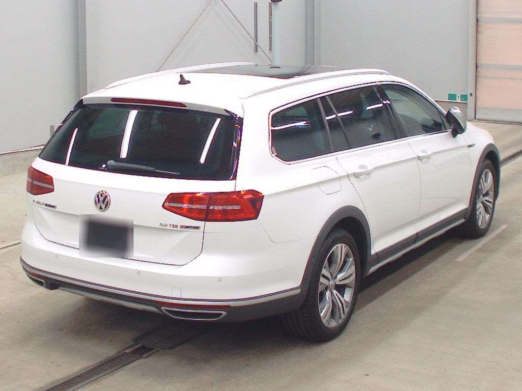 VOLKSWAGEN PASSAT ALLTRACK