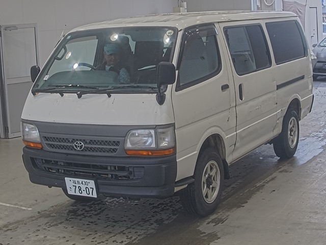 TOYOTA REGIUS VAN