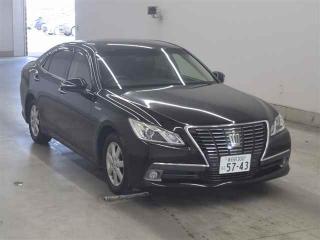 TOYOTA CROWN HYBRID