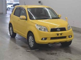 TOYOTA RUSH