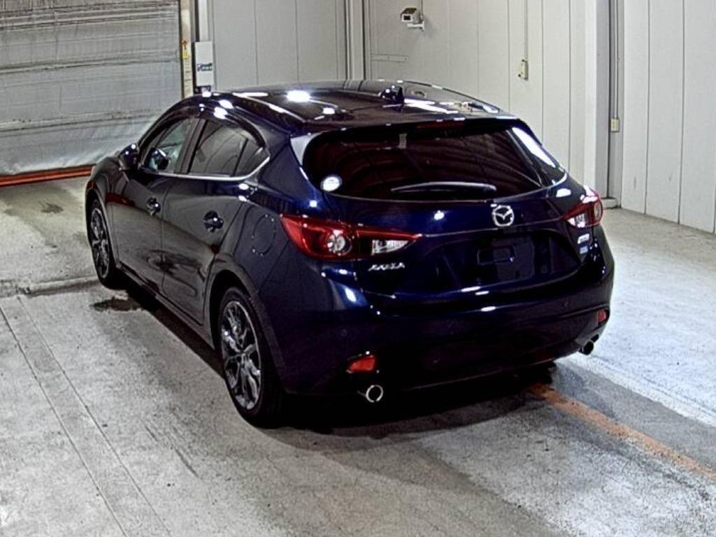 MAZDA AXELA SPORT