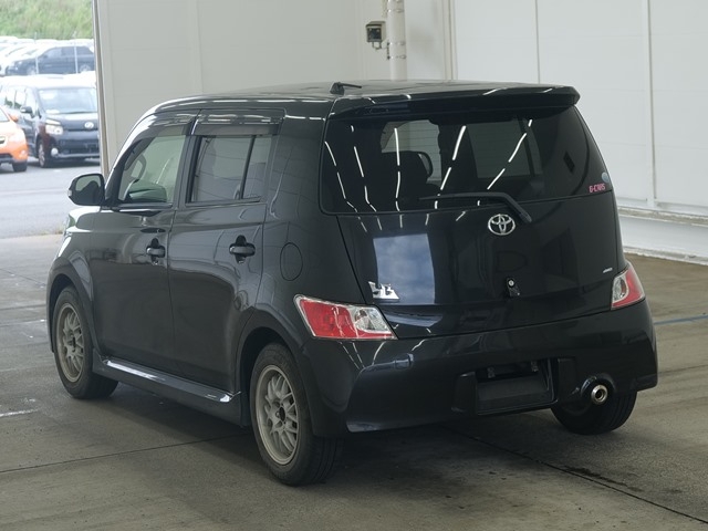 TOYOTA BB