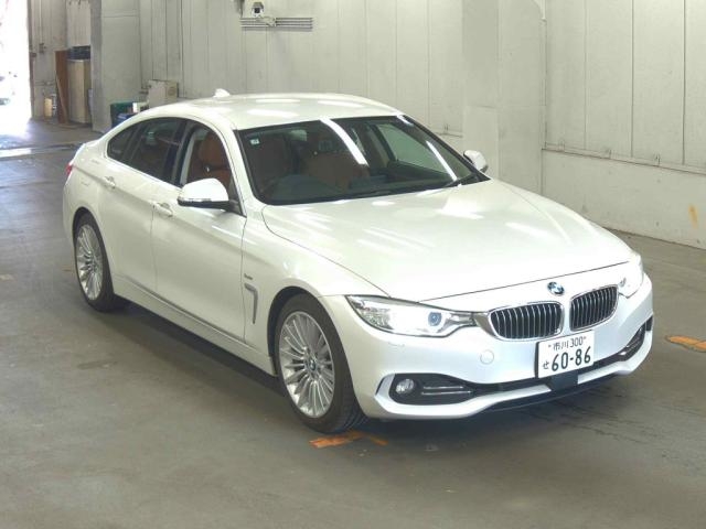 BMW 4 SERIES