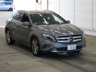 MERCEDES BENZ GLA
