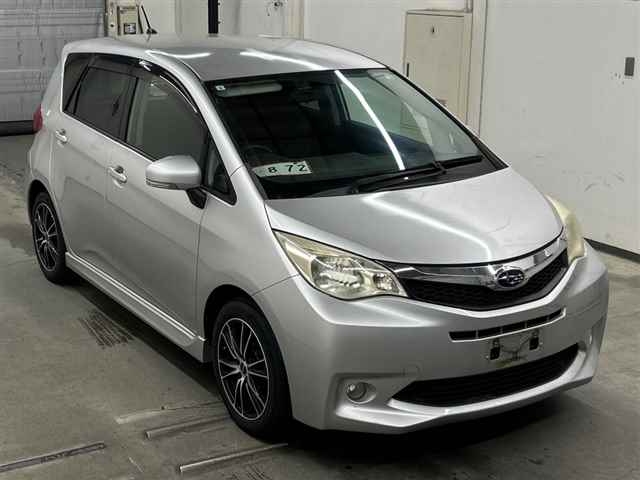 SUBARU TREZIA