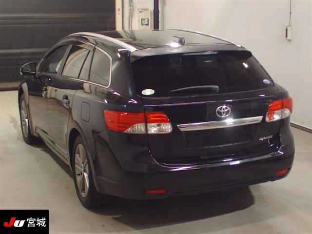 TOYOTA AVENSIS