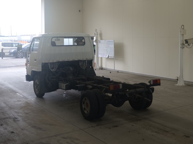 DAIHATSU DELTA