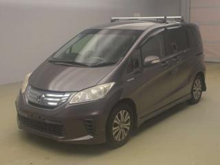 HONDA FREED HYBRID