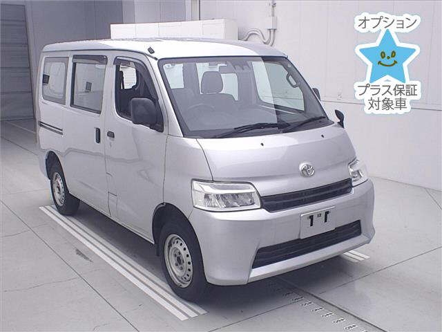 TOYOTA TOWN ACE
