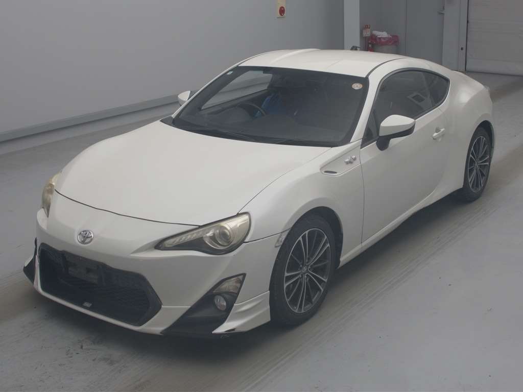 TOYOTA 86