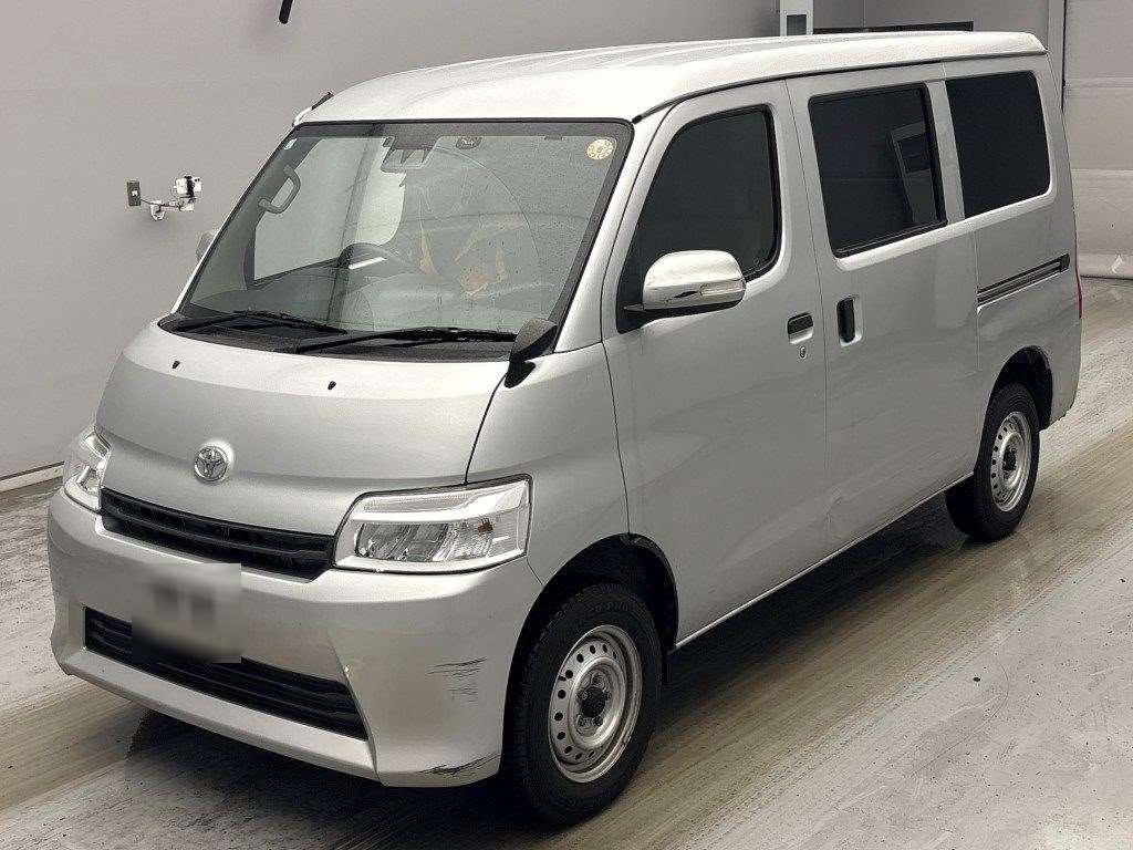 TOYOTA TOWN ACE VAN