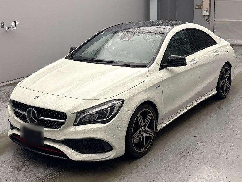 MERCEDES BENZ CLA
