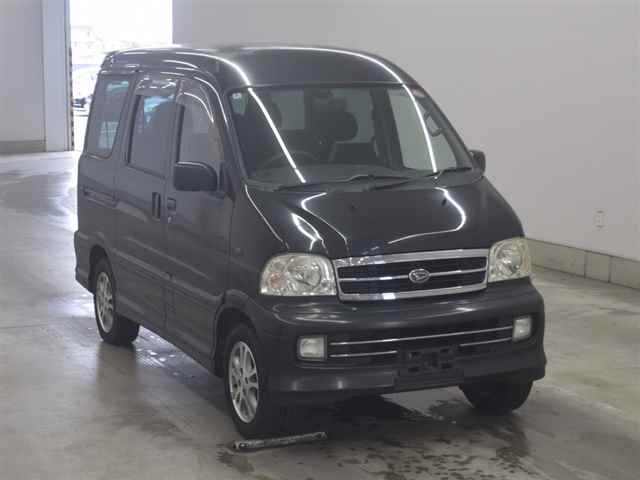 DAIHATSU ATRAI 7