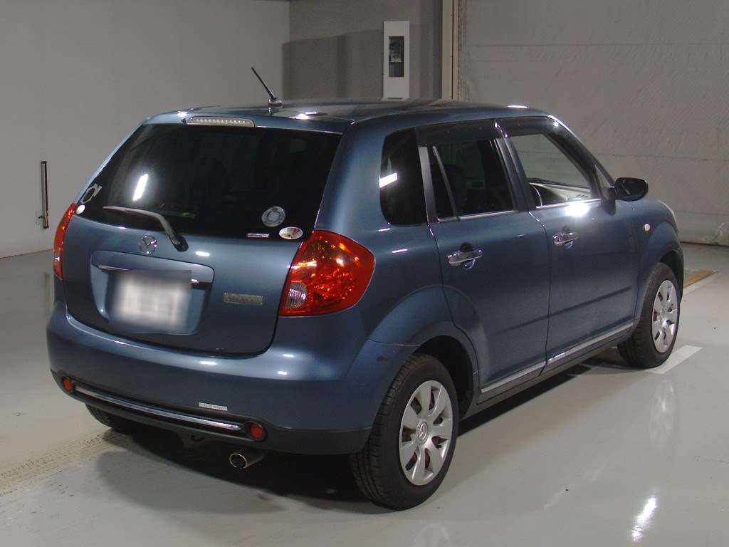MAZDA VERISA