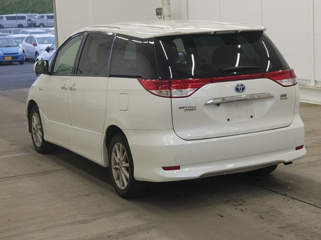 TOYOTA ESTIMA HYBRID