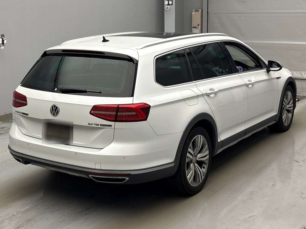 VOLKSWAGEN PASSAT ALLTRACK