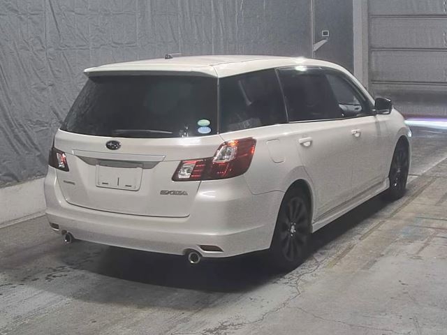 SUBARU EXIGA