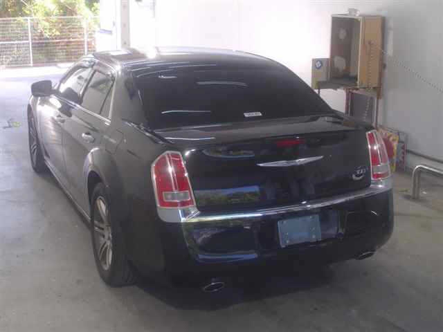 CHRYSLER 300