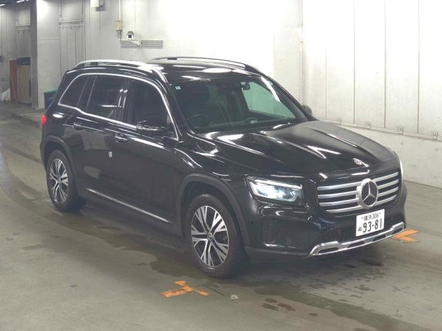 MERCEDES BENZ GLB
