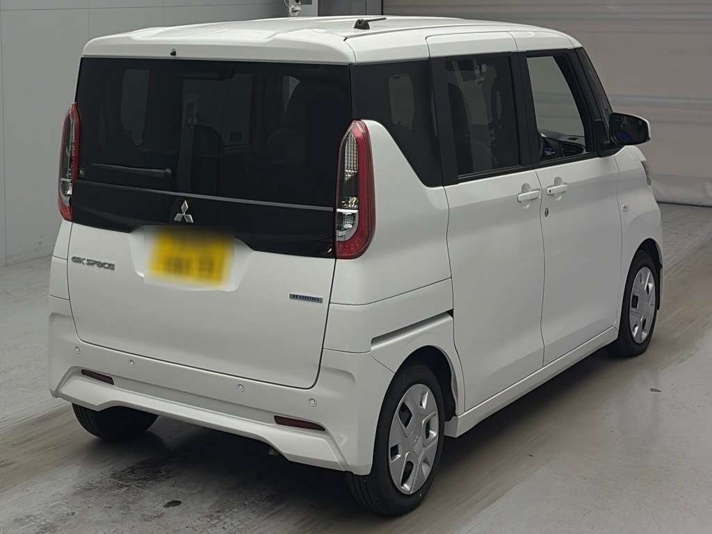 MITSUBISHI EK SPACE