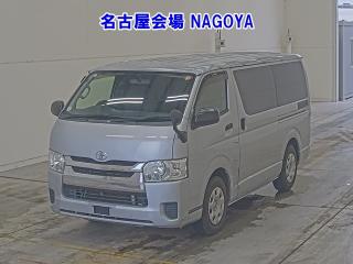 TOYOTA REGIUS VAN