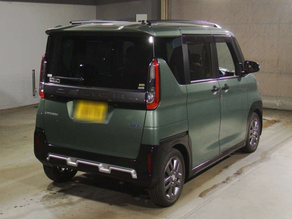 MITSUBISHI DELICA MINI