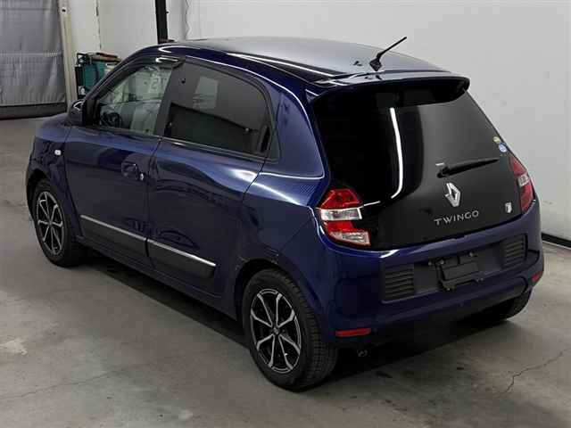 RENAULT TWINGO