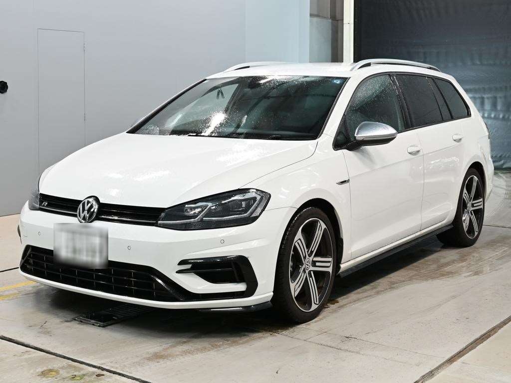 VOLKSWAGEN GOLF R VALIANT