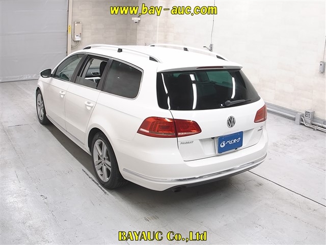 VOLKSWAGEN PASSAT VARIANT
